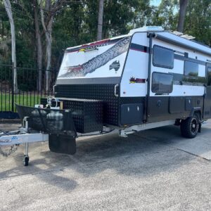 2022 Sunset Wildtrekker 18'9 Off Road with Ensuite - Single Axle