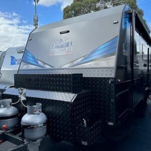 2024 Highclere Little Cote 18'6 Full Off Road with 2 Berth - Rear Door