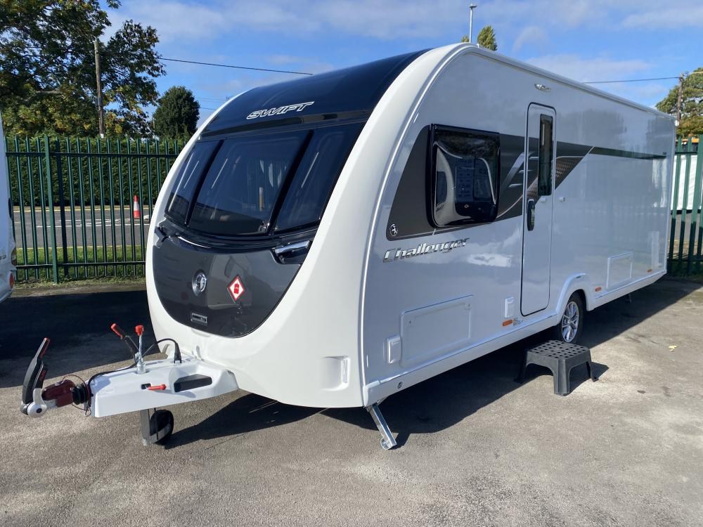 Used Swift Challenger 580 (2022) Touring Caravan For Sale | Used Swift Challenger 580 (2022) Caravan Dealer - Image 7